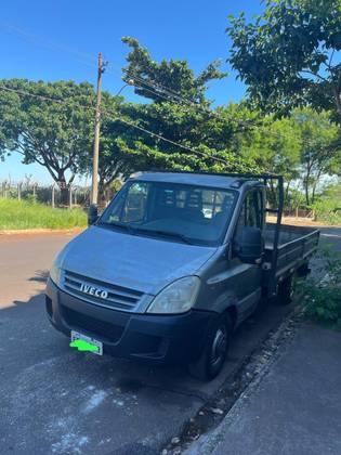 IVECO DAILY 35S14 CHASSI CABINE TURBO INTERCOOLER DIESEL 2P MANUAL